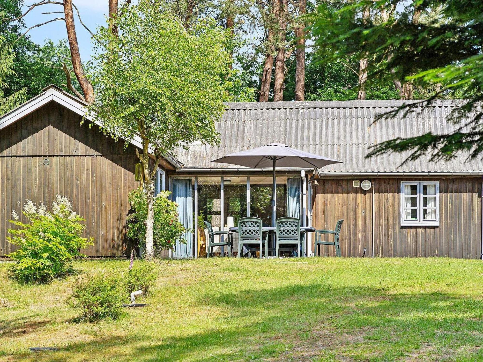 7 Person Holiday Home In Kolind Exterior foto